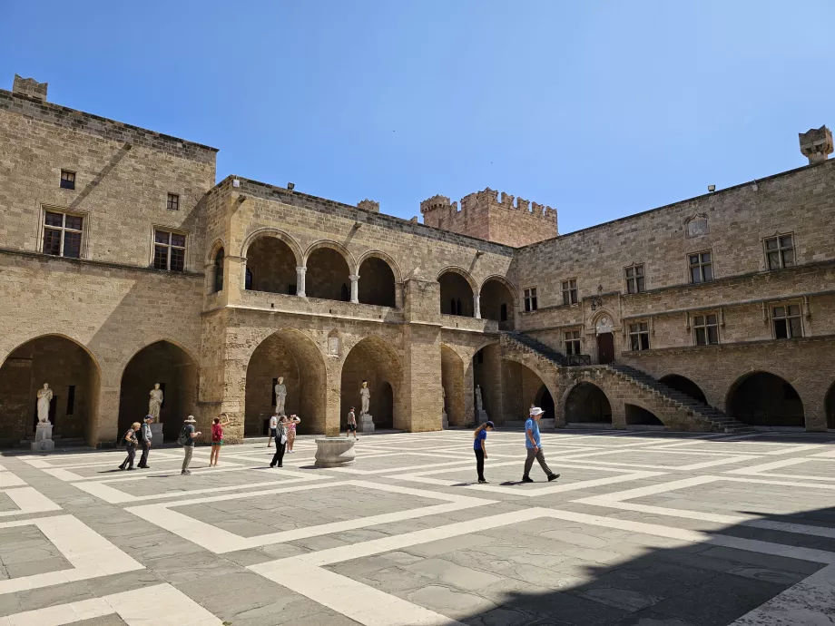Grandmasters Palace