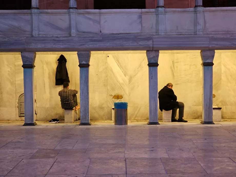 Blue Mosque, washrooms