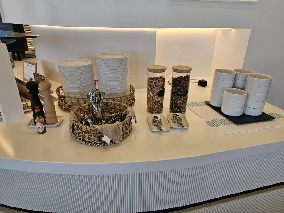 Muesli and granola