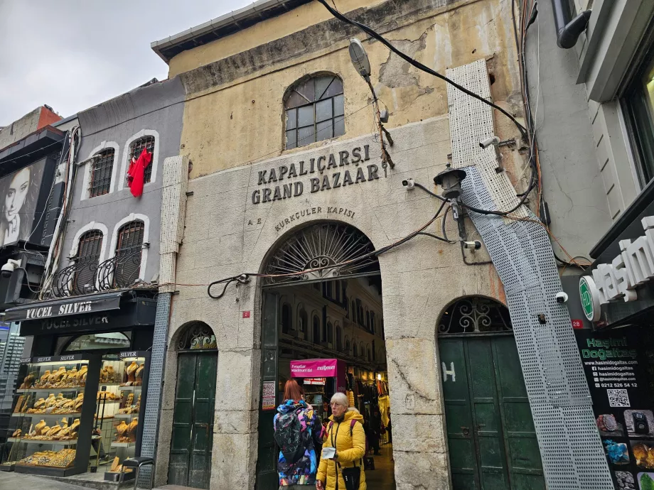 Entrance to the Grand Bazaar