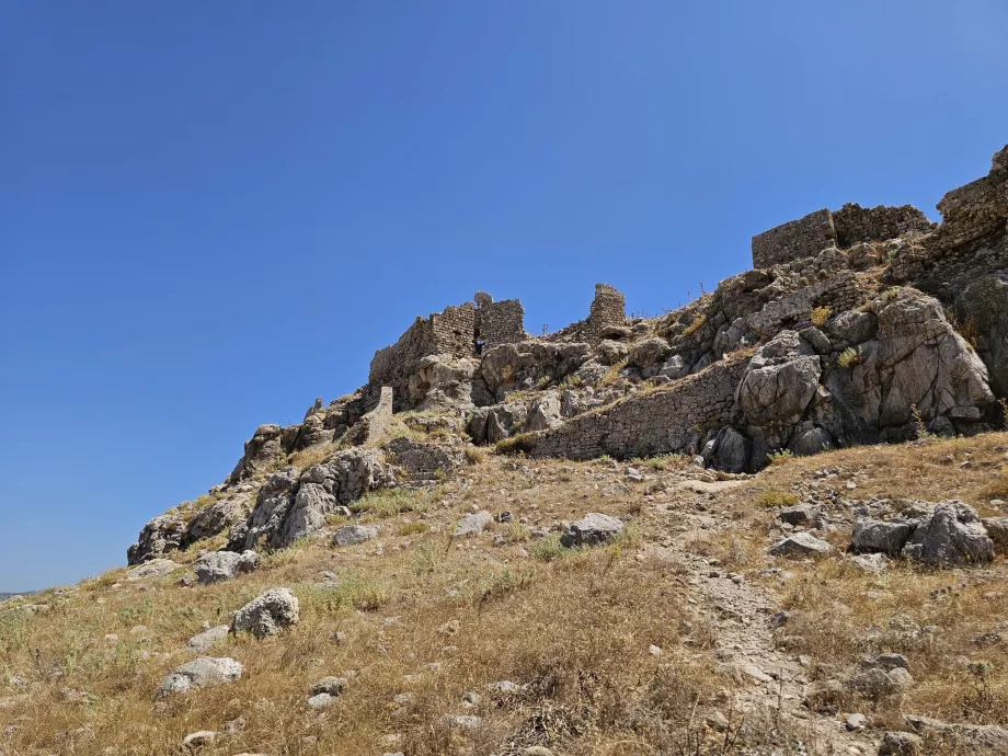 Feraklos Castle
