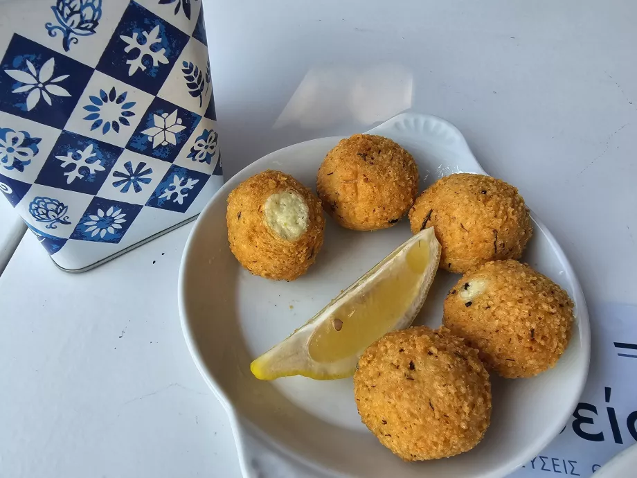 Cheese balls