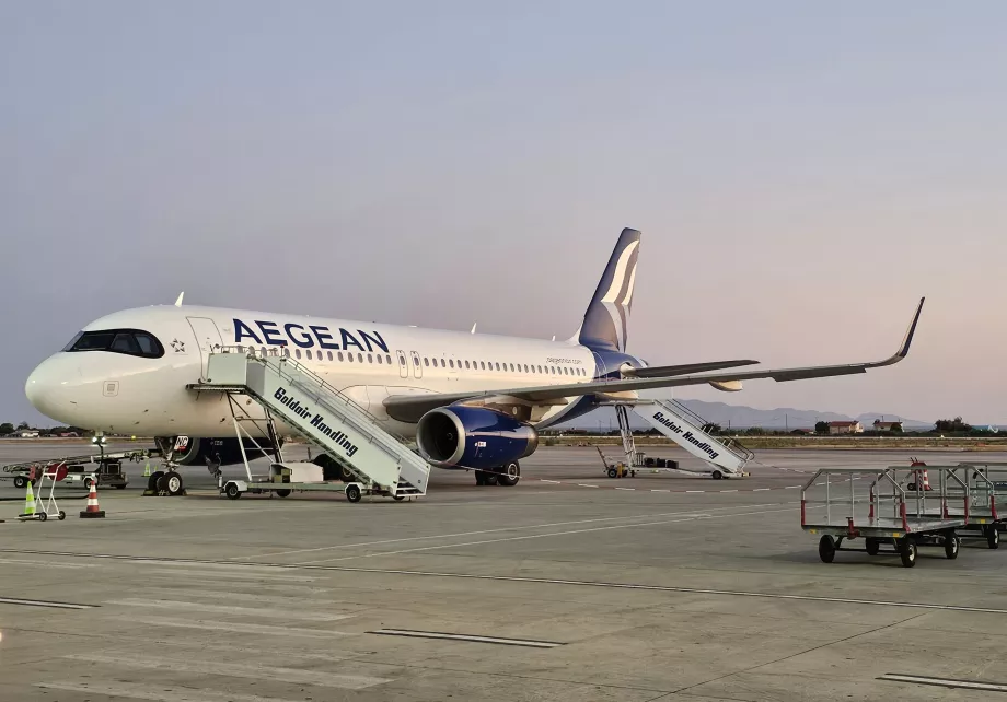 Airbus A320 at Rhodes Airport