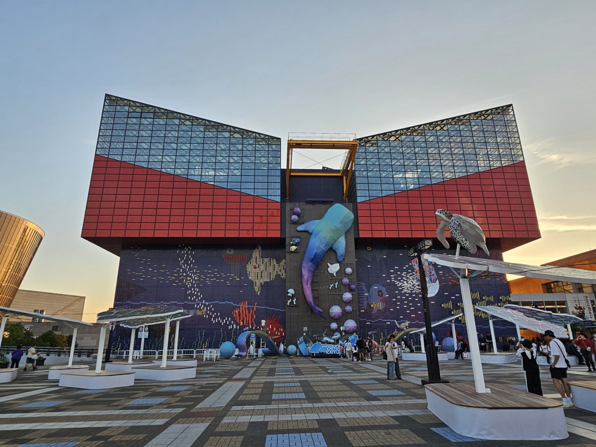Aquarium Kaiyukan, Osaka - all you need to know