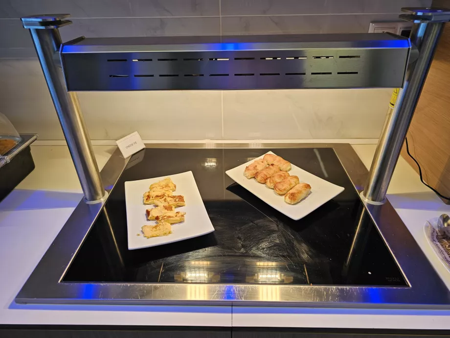 Hot food