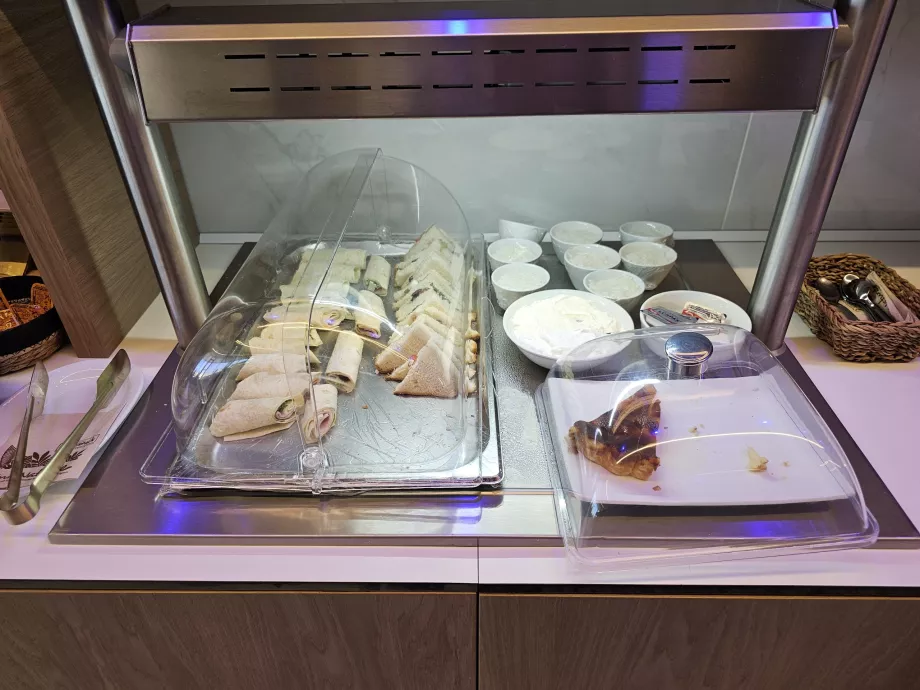 Cold food