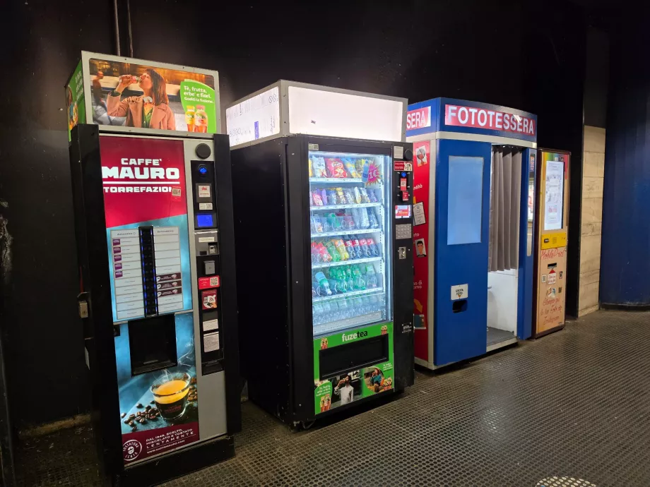 Snack machines and photos in metro stations