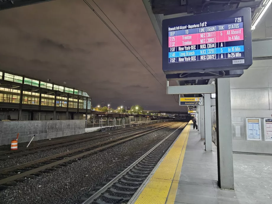 Platform and departure board at Newark railway station