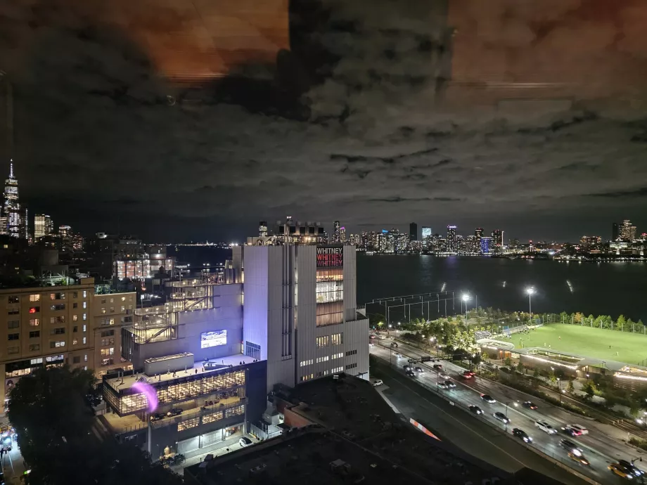 Night view of the Hudson River