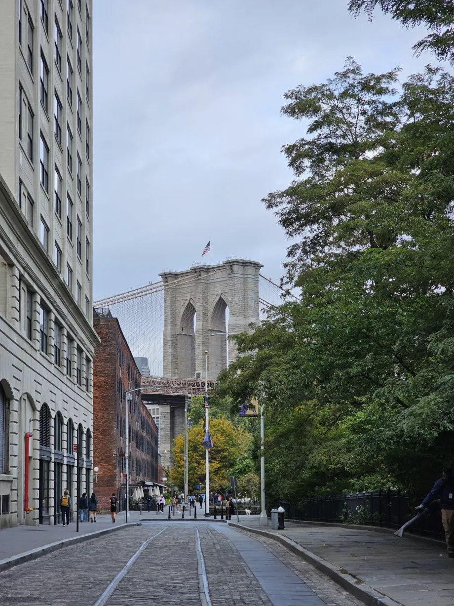 View of the Brooklyn Bridge from Dumbo