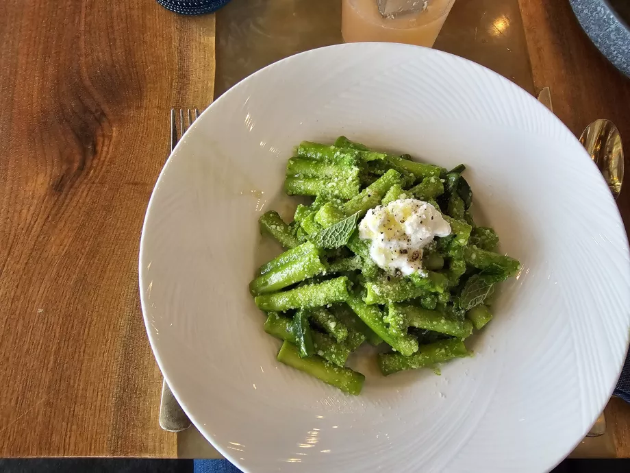 Food in Peak Restaurant