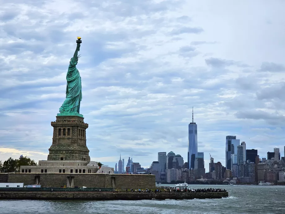 Statue of Liberty and Manhattan in the background