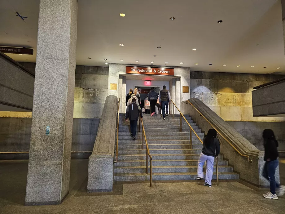 Entry to the pedestal