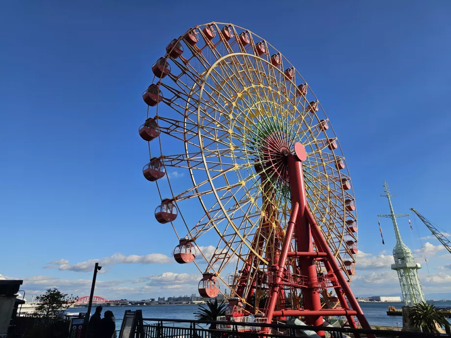 Russian round in Harborland