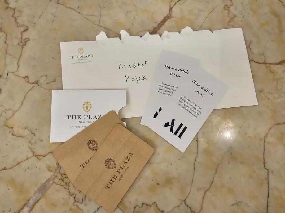 Drink vouchers and room cards