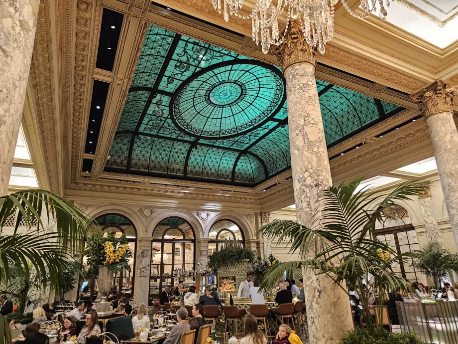 Palm Court Restaurant