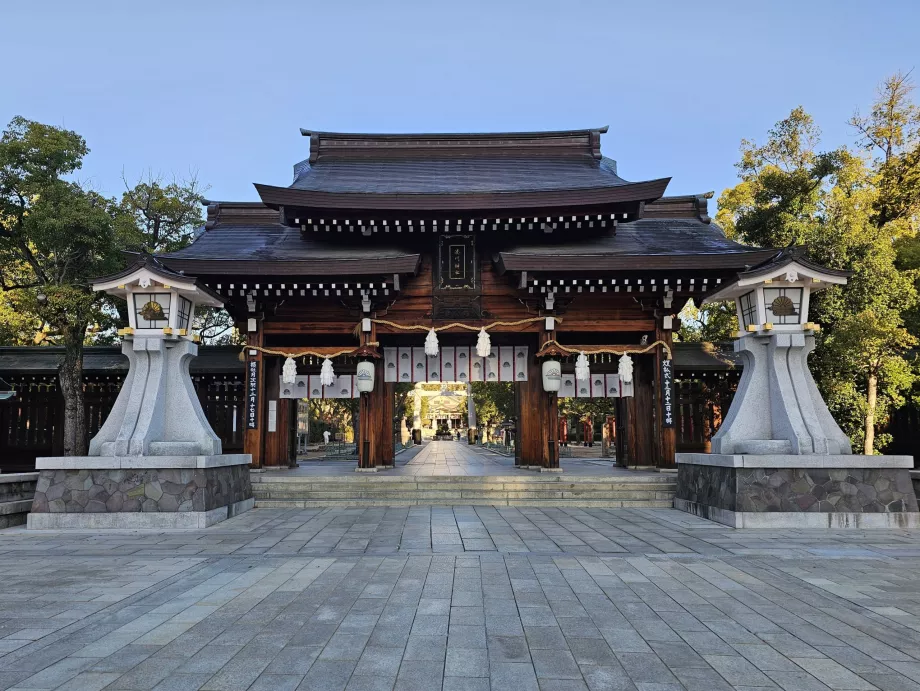 Minatogawa Shrine