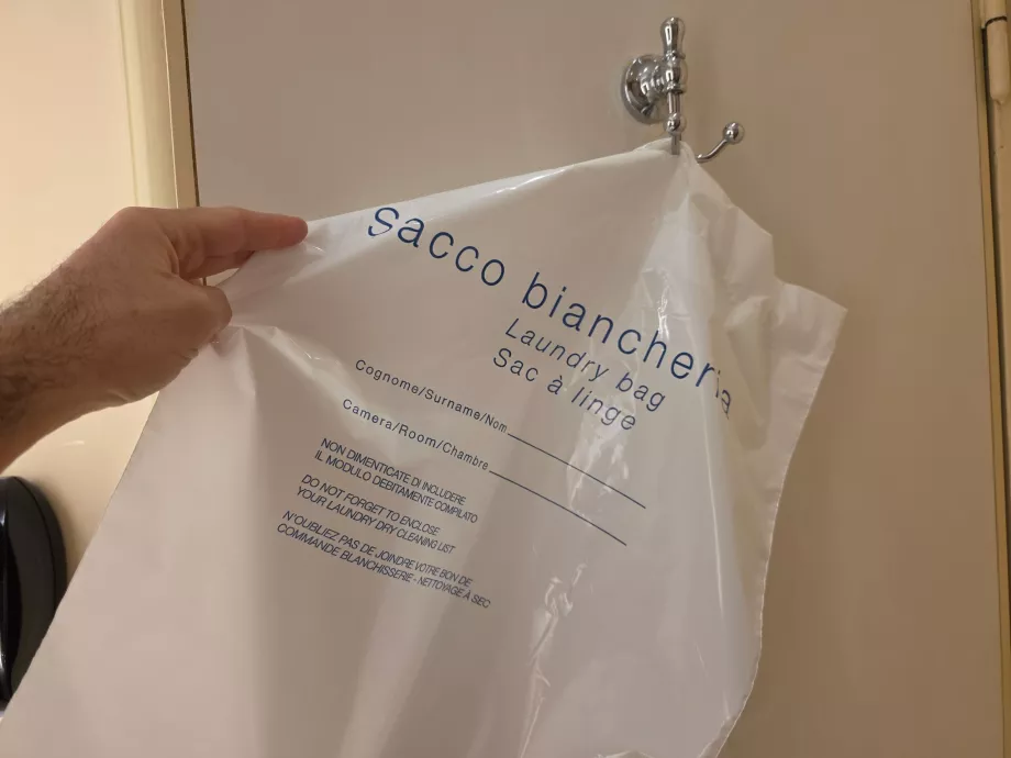 Laundry bag