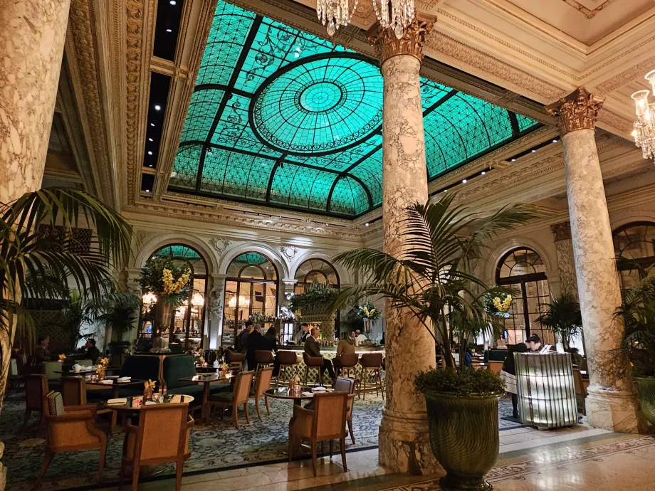 Palm Court Restaurant