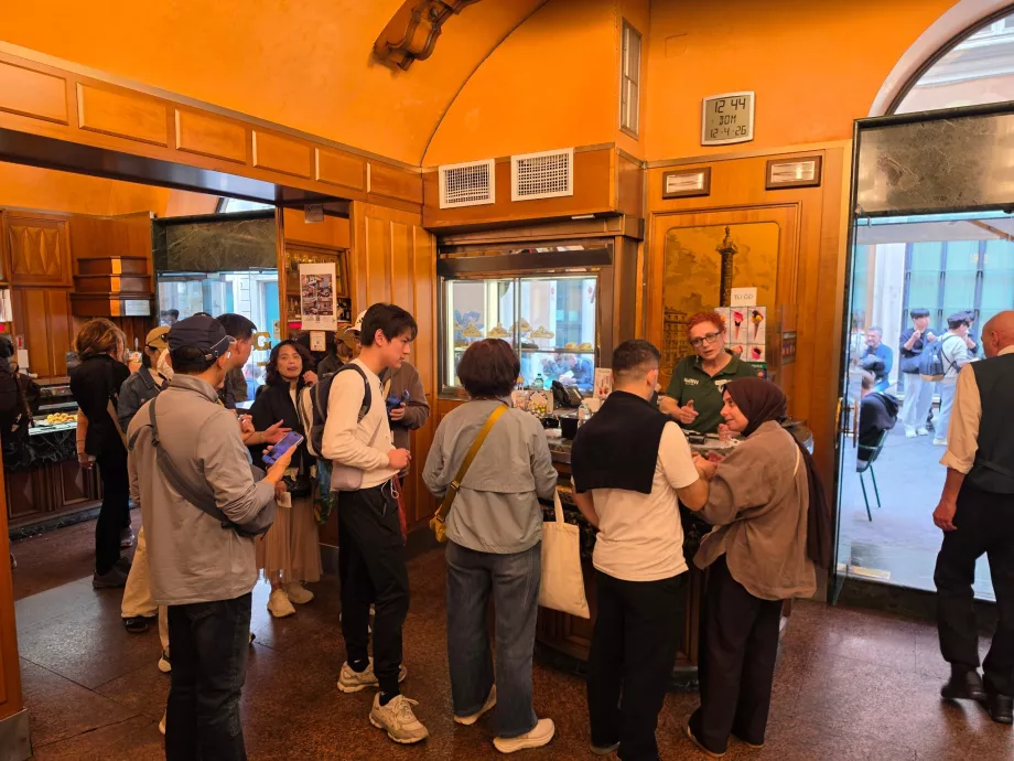 Giolitti, ticket office