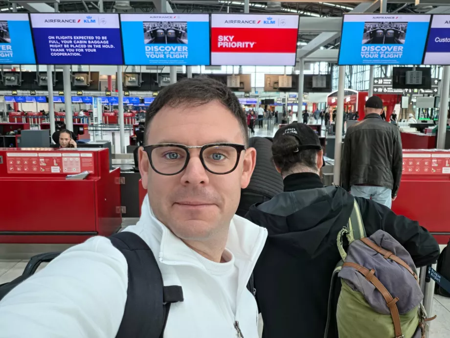 Check-in for a flight in Prague