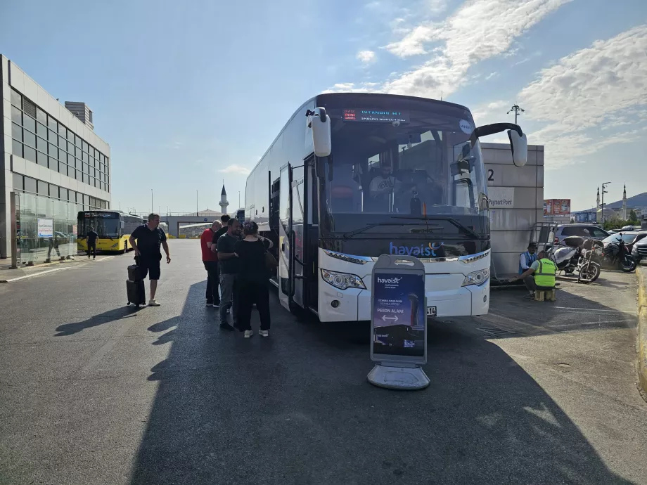 Havaist bus to Istanbul IST airport
