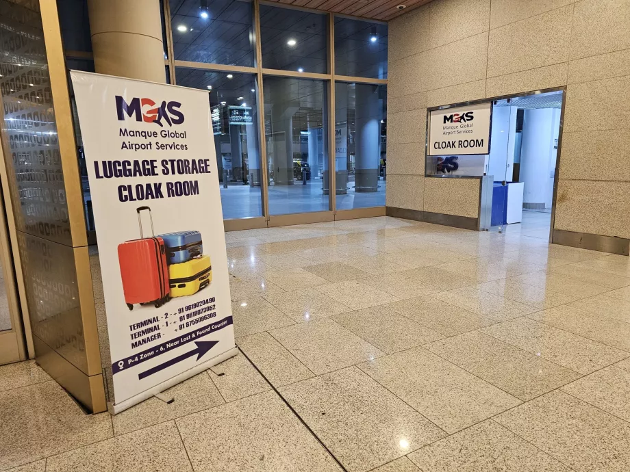 Baggage storage, Terminal 2
