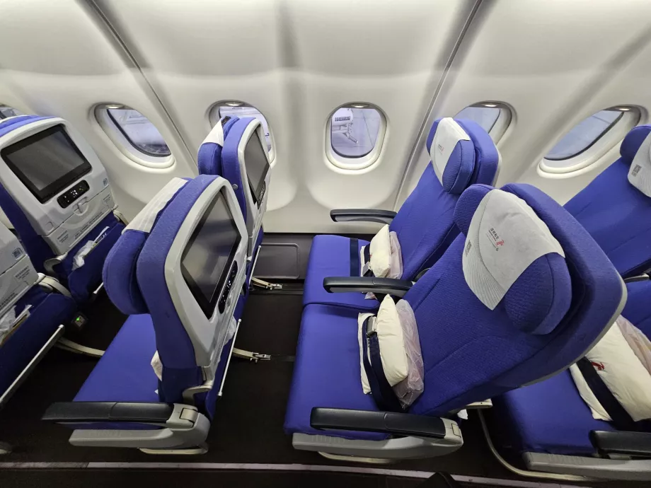 Seats, Airbus A330-300