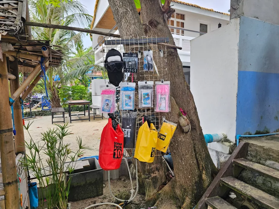 Possibility to buy things before the trip